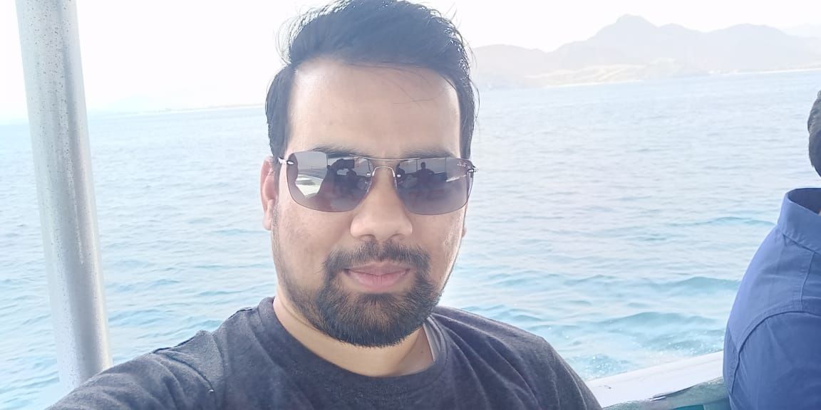 Profile photograph of manesh